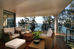 Summerland Point Residence